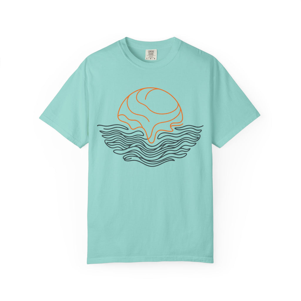 Line-Art Sunrise & Waves T‑Shirt